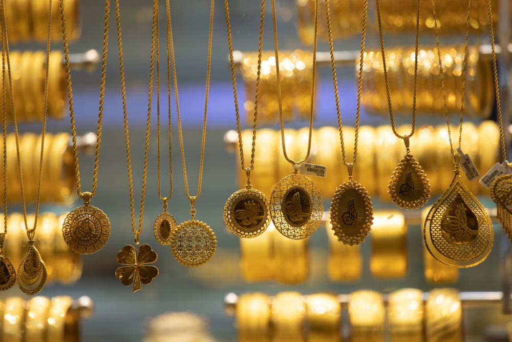 كم سعر الذهب في السودان اليوم الاثنين 8-11-2021؟ جنيه الذهب السوداني