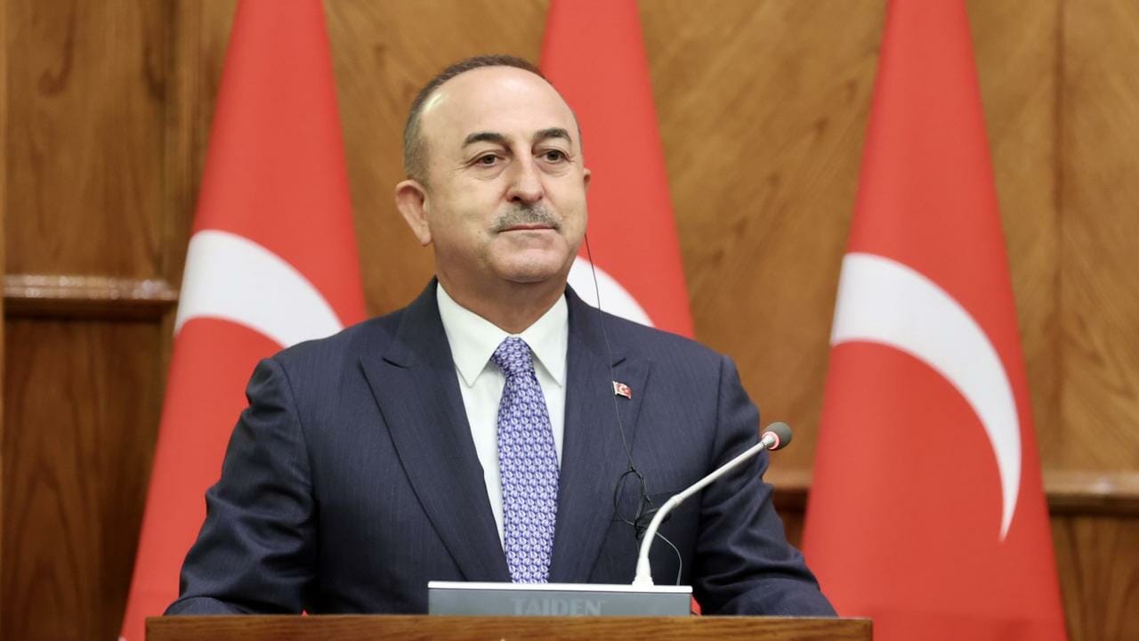 تشاووش أوغلو: استهداف أرمينيا لأراضي أذربيجان هجوم إرهابي