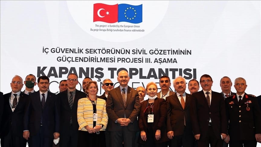 كأس العالم 2022 في قطر بتأمين الشرطة التركية