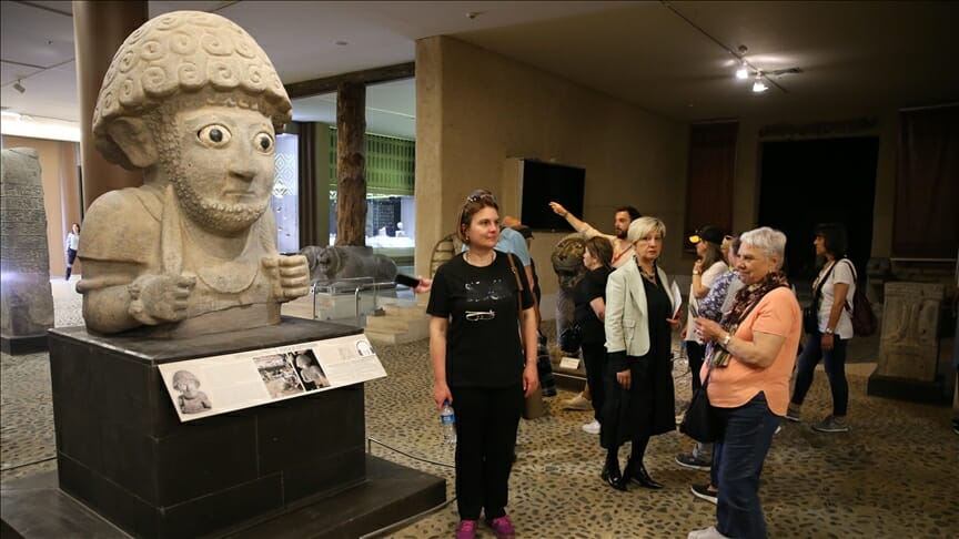 تمثال الملك الحثي سوبيلوليوما