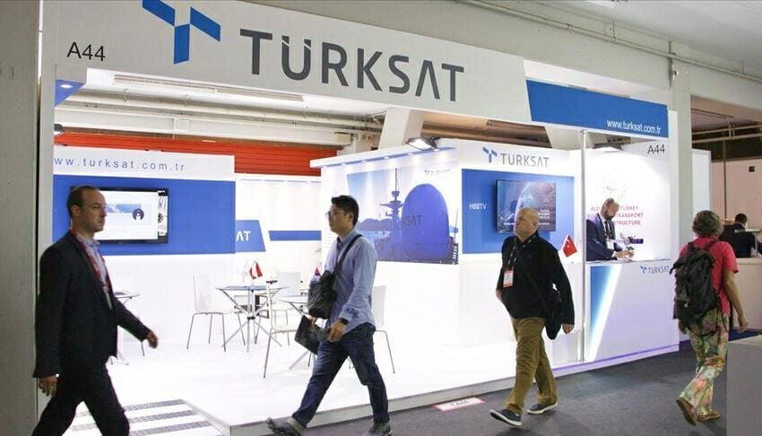 توركسات التركية توقع اتفاق تعاون مع شركة عالمية للاتصالات الفضائية