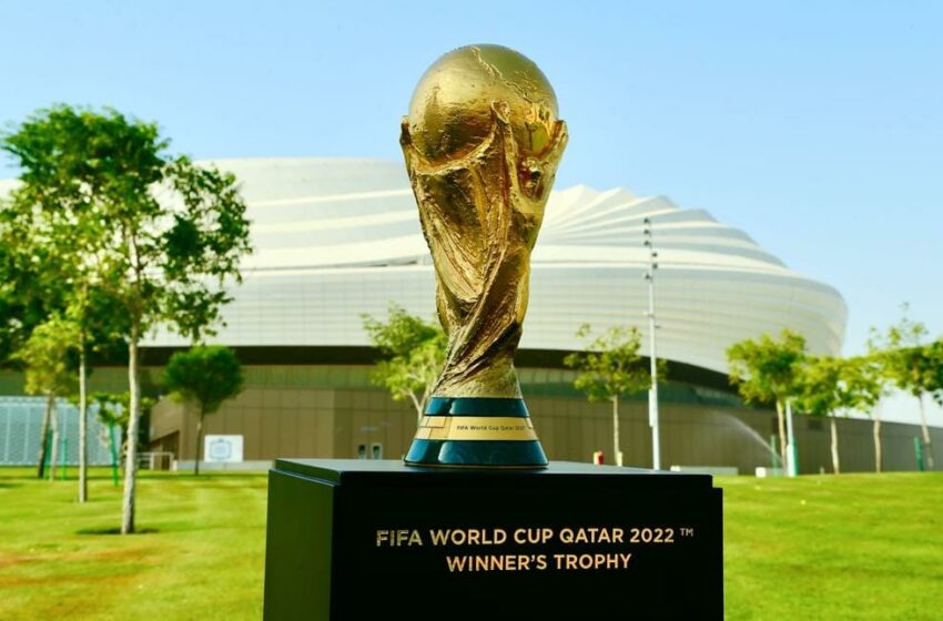 رئيس الفيفا.. يهاجم الحملات الغربية على تنظيم قطر لكأس العالم2022