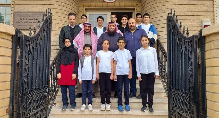 موصياد الكويت تجري زيارة للمدرسة التركية في البلاد