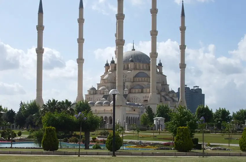 مدينة أضنة التركية.. نظرة عامة على أشهر الأماكن التاريخية والسياحية