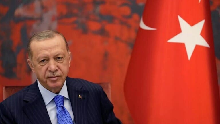 لماذا هاجمت الصحف الغربية أردوغان مع اقتراب الانتخابات في تركيا؟