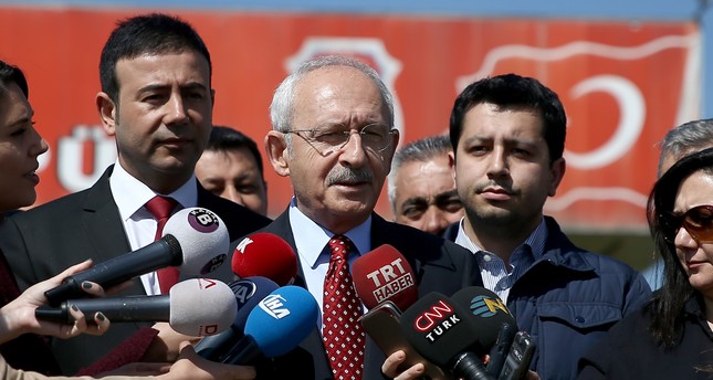 صراع على العرش.. ماذا يجري داخل أروقة حزب الشعب الجمهوري بتركيا؟