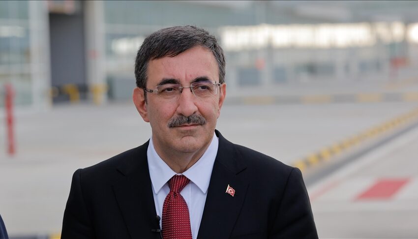  نائب أردوغان: قبرص التركية تستعد لاحتضان أكبر مطار بالجزيرة