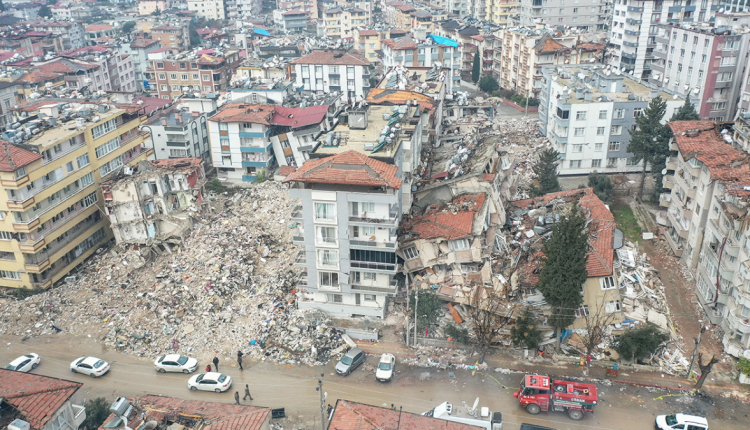 تركيا تقدم دعما ماليا للمتضررين من الزلزال