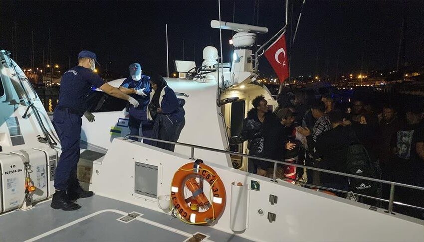 خفر السواحل التركية تنقذ 42 مهاجرا غير نظامي