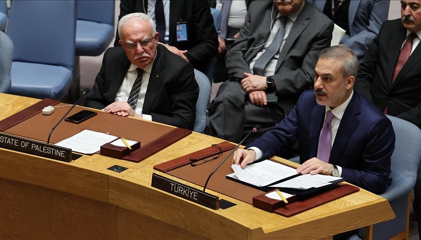 فيدان: علينا مسؤولية تاريخية لوقف الحرب في غزة