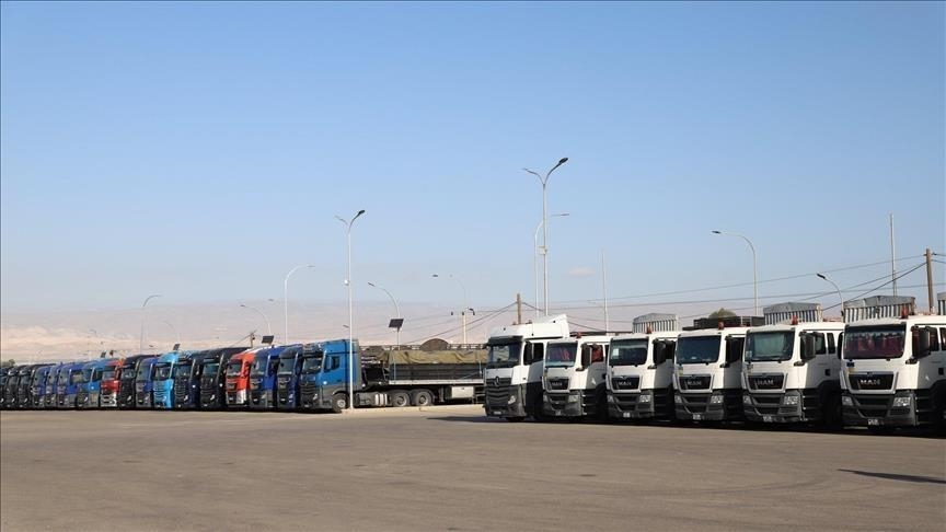 كيليس التركية.. انطلاق 80 شاحنة مساعدات نحو غزة