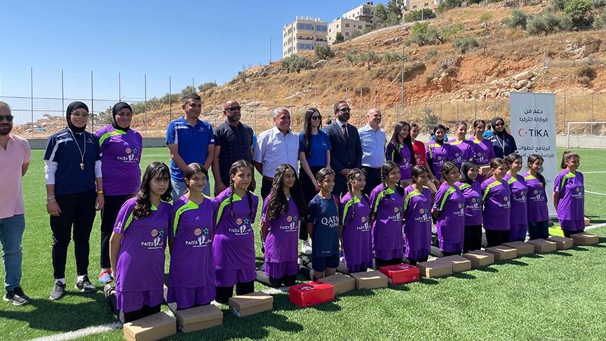 تيكا التركية تنفذ مشروعًا رياضيًا لأطفال في فلسطين