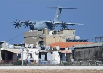 الدفاع التركية: نخطط ونحضر لعمليات إجلاء محتملة من لبنان