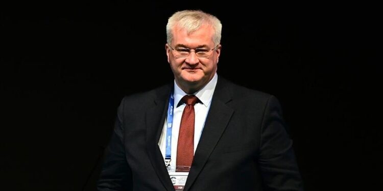 وزير خارجية أوكرانيا يشيد بمسيَّرة بيرقدار TB2 التركية