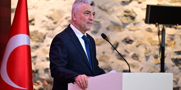 وزير التجارة التركي: 66.5 مليار دولار صادرات الربع الثالث من 2024