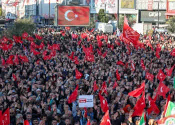 تركيا.. هل يعرقل عزل رؤساء بلديات مبادرة بهتشلي للمصالحة؟