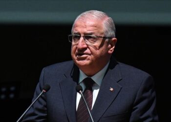 وزير الدفاع التركي يستقبل رئيس الأركان السعودي في أنقرة