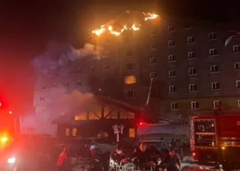 موجة من الاعتقالات في تركيا تطال مسؤولين بعد حريق بولو الضخم