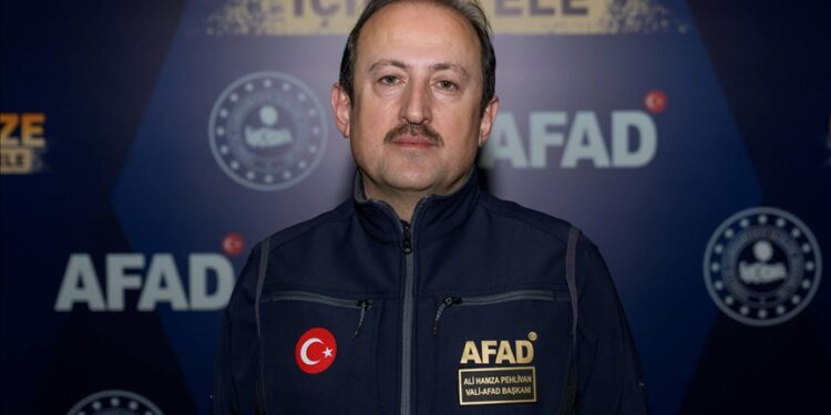 تركيا تعد سفينة جديدة تحمل مساعدات إغاثية إلى غزة