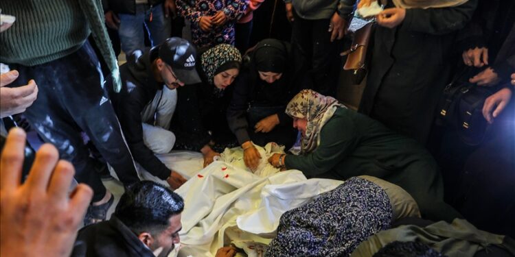 قطاع غزة: 53 شهيدا وصلوا المستشفيات جراء قصف إسرائيل بأول أيام العيد