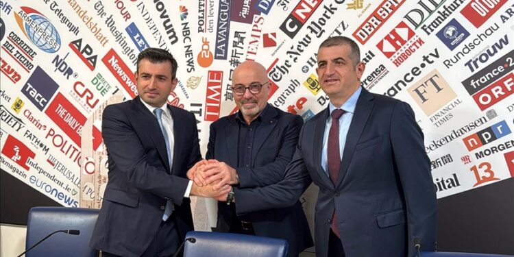 اتفاق شراكة بين بايكار التركية وليوناردو الإيطالية بتقنيات المسيرات