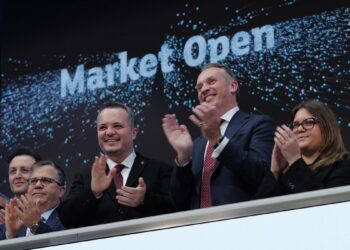 صندوق الثروة السيادي التركي يحتفل بإصدار أول صكوك دولية بقيمة مليار دولار