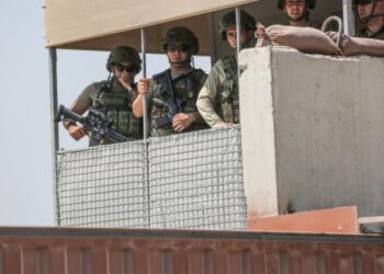 هآرتس: تركيا تعمل على تقليص حرية عمل إسرائيل في الأجواء السورية