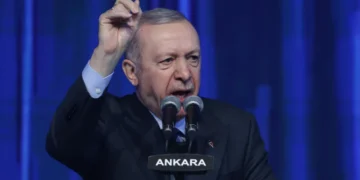الاختباء خلف قناع أتاتورك لطرد تركيا من قبرص!