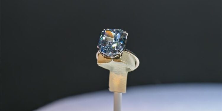 تركيا.. صادرات المجوهرات ترتفع 72.1 بالمئة بالربع الأول من 2025