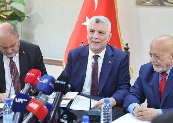 وزير التجارة التركي: مستعدون لتحقيق تكامل اقتصادي مع سوريا