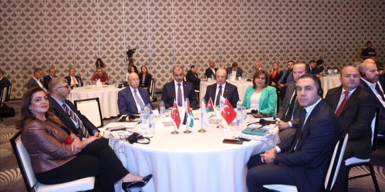 مجلس الأعمال التركي الأردني يبحث تعزيز التعاون الاقتصادي