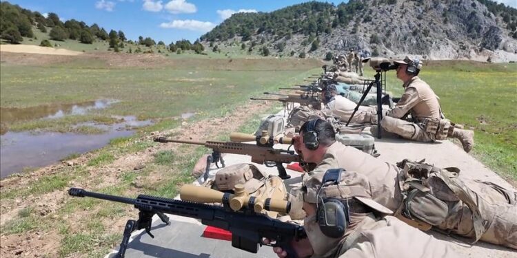 تركيا تتصدر المراكز الثلاثة الأولى بمسابقة "أفضل فريق قناص دولي"