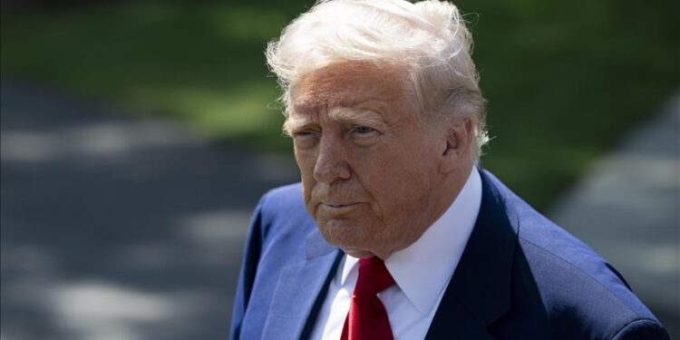 ترامب يعتزم اعتماد تسمية الخليج العربي بدلا من الفارسي