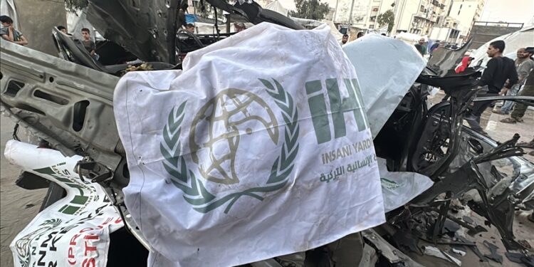 قطاع غزة.. IHH التركية تعلن استشهاد 5 عاملين معها بغارات إسرائيلية