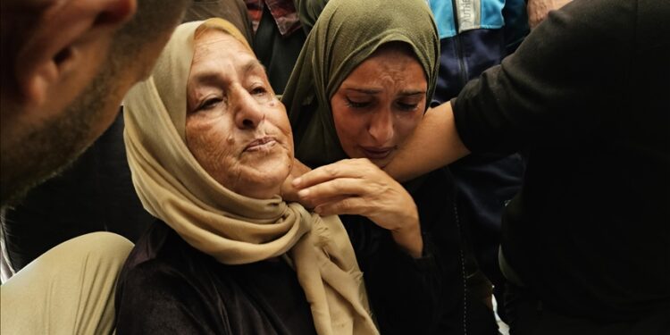 قطاع غزة.. 326 وفاة و300 إجهاض في 80 يوما من حصار إسرائيل