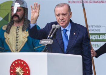 أردوغان: تركيا باتت دولة يُطرق بابها في الصناعات الدفاعية