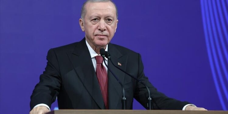 أردوغان: تعميق مفهوم الأسرة سيساهم في بناء مجتمع قوي