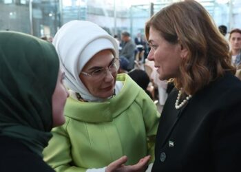 وزيرة سورية تشكر عقيلة أردوغان إزاء مبادراتها الاجتماعية