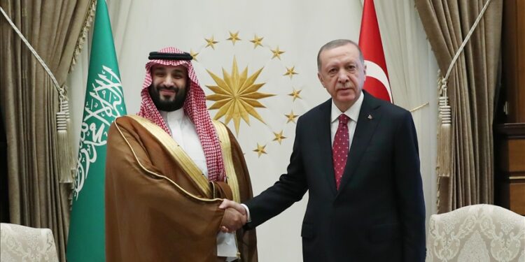 أردوغان وابن سلمان يبحثان العلاقات الثنائية وقضايا إقليمية ودولية