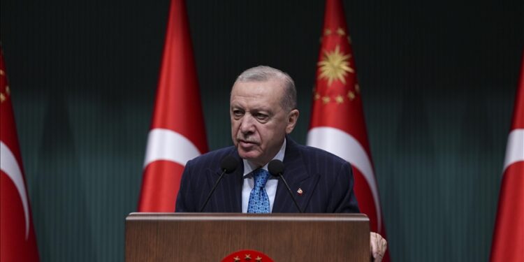 أردوغان: انعقاد مفاوضات إسطنبول بين روسيا وأكرانيا رغم التصعيد "نجاح بحد ذاته"