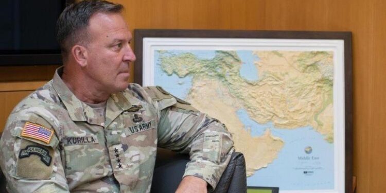 قائد سنتكوم يشيد بدور تركيا الإيجابي في سوريا