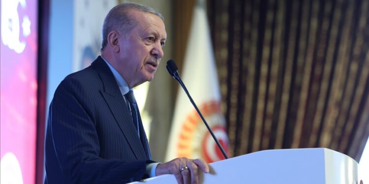 أردوغان: الشعب التركي سطر ملحمة مجيدة ليلة "15 تموز"
