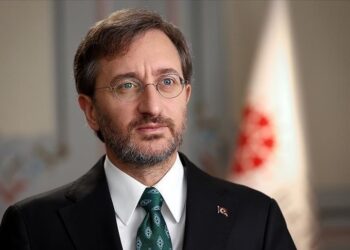 ألطون: تركيا تدعم خطوات سوريا في رسم مستقبلها بحرية