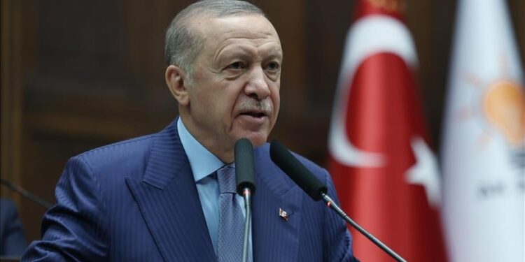 أردوغان: الشعب الفلسطيني يتعرض لإبادة جماعية مثل البوسنيين