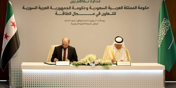 سوريا والسعودية توقعان مذكرة تفاهم في مجالات الطاقة