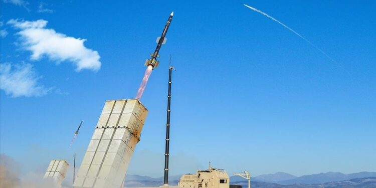 تركيا تستكمل اختبارات القبول للإنتاج التسلسلي لصاروخ "سيبر1"