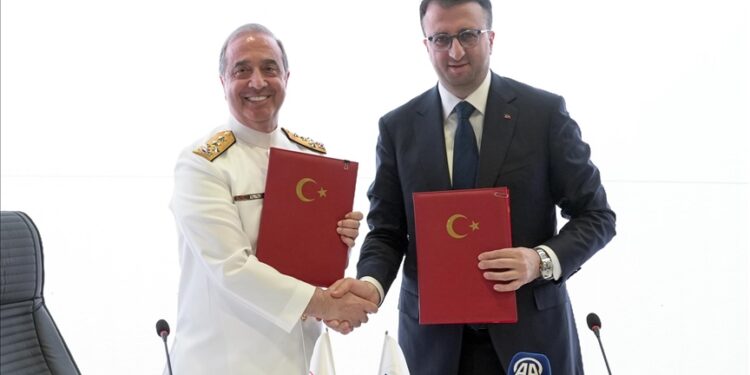 أسيلسان والبحرية التركية تتعاونان في تطبيقات الذكاء الاصطناعي