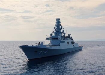 الدفاع التركية تعلن نجاح اختبار إطلاق ذخيرة حية من فرقاطة محلية