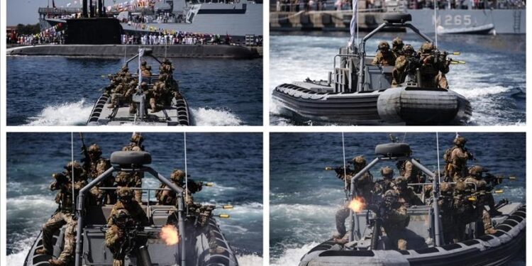 عرض مثير لقوات الكوماندوز التركية بمهرجان "تكنوفيست الوطن الأزرق"