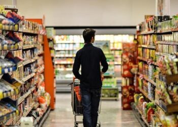 البنك المركزي التركي يتوقع تراجع التضخم دون 29 بالمئة نهاية العام 2025